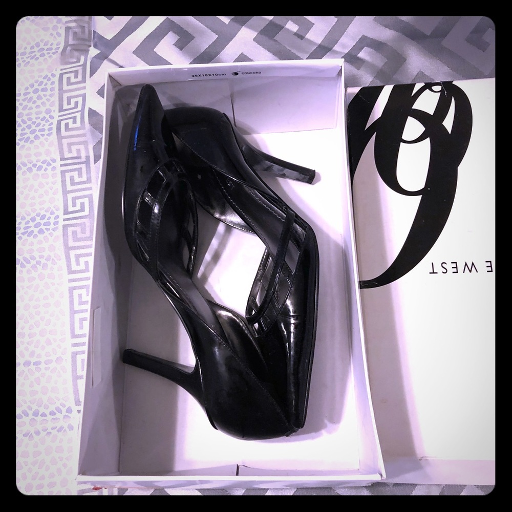 Black Patent Leather Pumps
